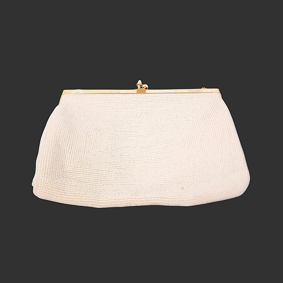 Vintage Saks Fifth Ave Mother of Pearl Beaded Twist Lock Lined Ivory Clutch - Picture 6 of 9